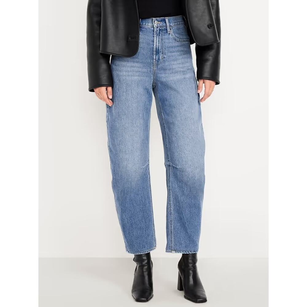 Old Navy Wow High Waisted Barrel Ankle Jean Women’s 4 Light Wash Blue